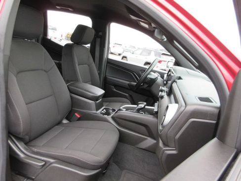 Used 2023 Chevrolet Colorado LT w/ LT Convenience Package AWD/4WD image 22