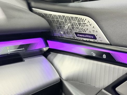 Used 2024 BMW i5 M60 w/ Premium Package image 29