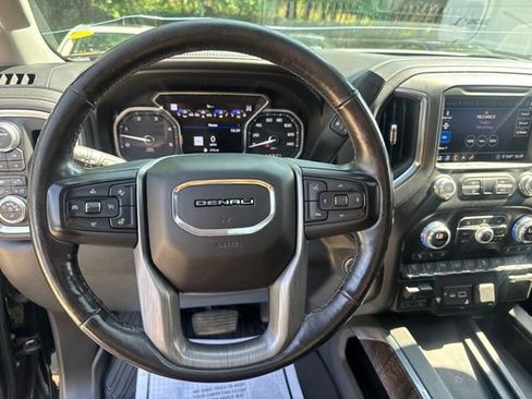 Used 2020 GMC Sierra 2500 Denali w/ Denali Ultimate Package AWD/4WD image 12