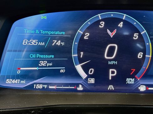Used 2022 Chevrolet Corvette Stingray Coupe w/ Z51 Performance Package RWD image 14