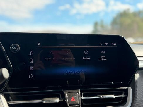 Used 2025 Chevrolet TrailBlazer LT w/ LT Cold Weather Package image 26