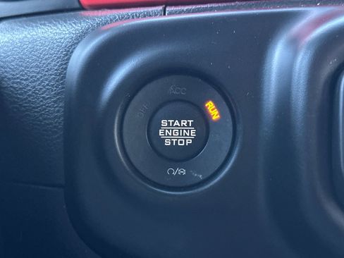 Used 2021 Jeep Wrangler Unlimited Rubicon image 35