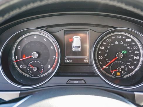 Used 2018 Volkswagen Atlas SE image 22