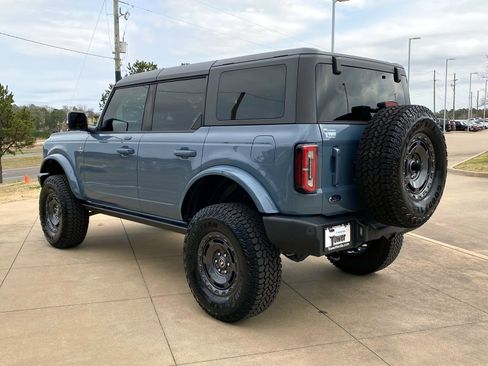 Used 2023 Ford Bronco Outer Banks image 4
