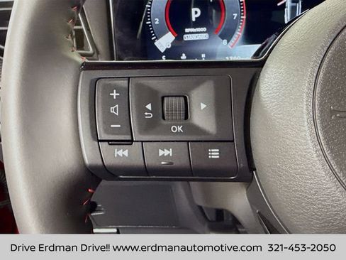 Used 2026 Nissan Kicks SR w/ Illumination Package image 13