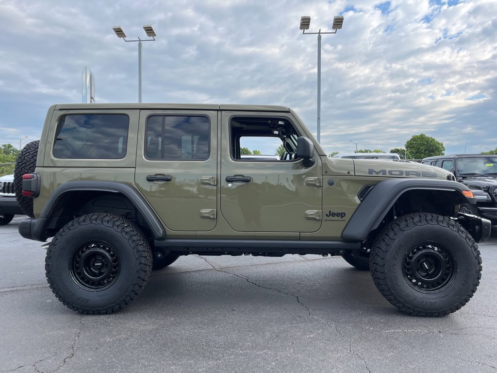 New 2026 Jeep Wrangler Unlimited Rubicon 392 w/ Quick Order Package 27X Moab AWD/4WD image 50