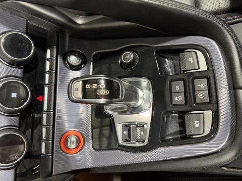 Used 2018 Jaguar F-TYPE R-Dynamic image 41