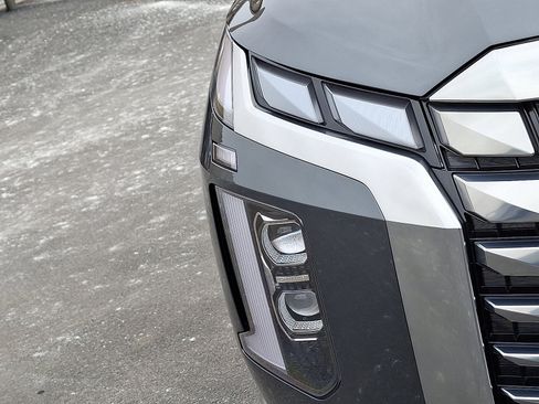 Used 2025 Hyundai Palisade Calligraphy image 9