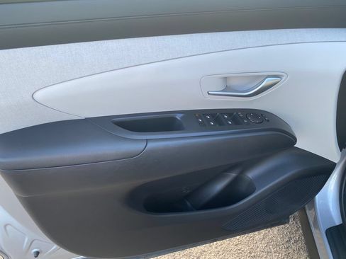 Used 2025 Hyundai Tucson SEL AWD/4WD image 13
