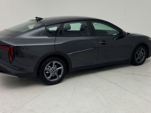Used 2025 Kia K4 FWD image 9