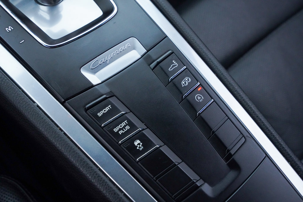 Used 2015 Porsche Cayman S RWD image 20