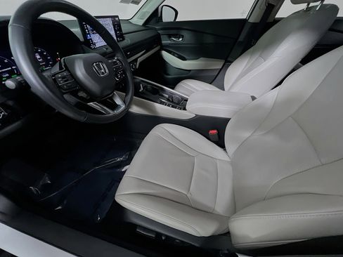 Used 2023 Honda Accord Touring image 15