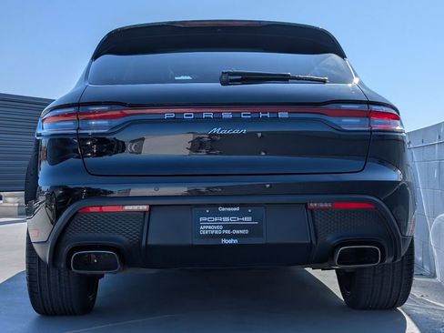 Used 2023 Porsche Macan image 11