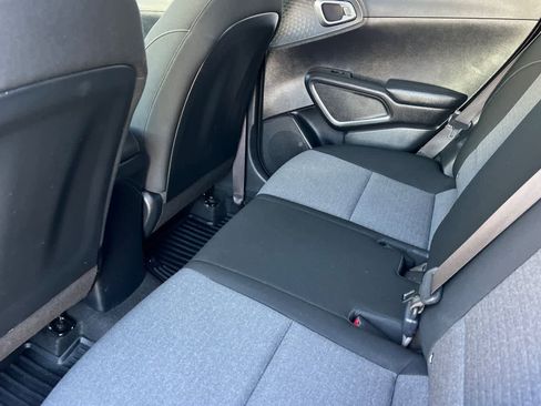 Used 2021 Kia Soul GT-Line image 5