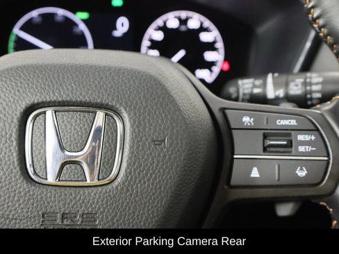 Used 2025 Honda CR-V Sport image 10