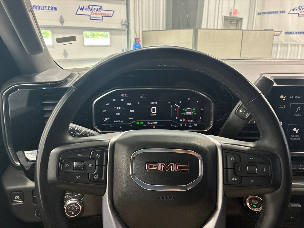 Used 2025 GMC Sierra 1500 SLT AWD/4WD image 23