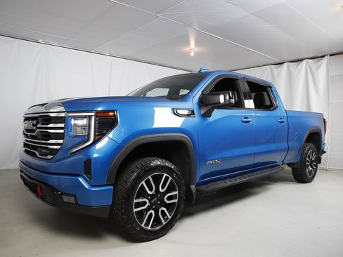 Used 2023 GMC Sierra 1500 AT4 w/ AT4 Premium Package image 26