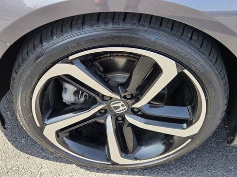 Used 2020 Honda Accord Sport image 16