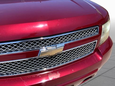 Used 2011 Chevrolet Tahoe LT w/ Texas Edition RWD image 29