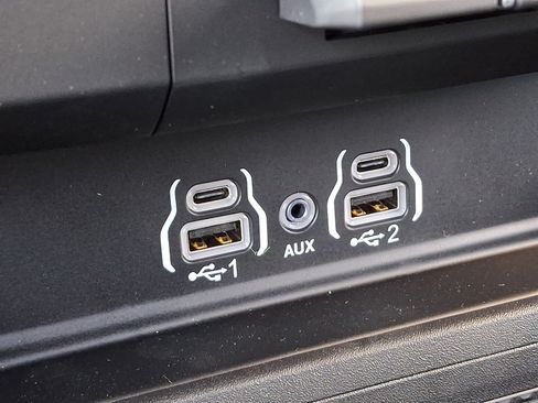 New 2026 RAM 1500 Big Horn AWD/4WD image 15