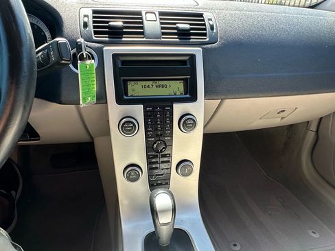 Used 2012 Volvo C70 T5 image 22