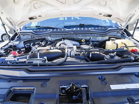 Used 2022 Ford F250 Lariat w/ Lariat Ultimate Package image 27