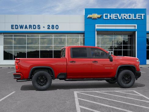 New 2026 Chevrolet Silverado 2500 ZR2 AWD/4WD image 5