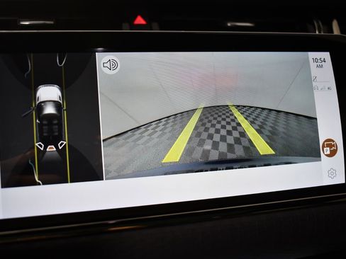 Used 2023 Land Rover Range Rover Evoque R-Dynamic S image 40