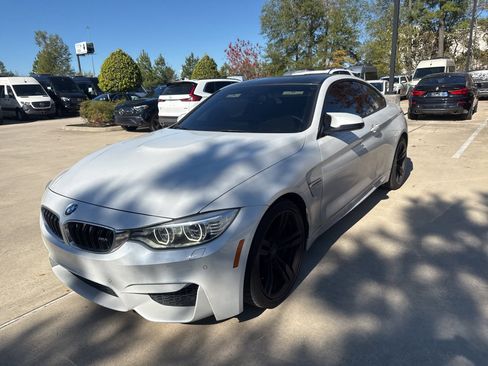 Used 2015 BMW M4 Coupe image 8
