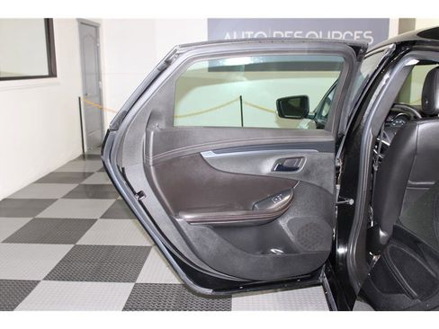 Used 2019 Chevrolet Impala LT image 13