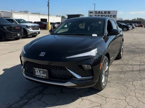 New 2026 Buick Envista Avenir image 3