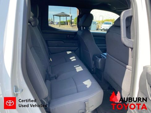 Certified 2025 Toyota Tacoma SR5 w/ SR5 Upgrade Package AWD/4WD image 15