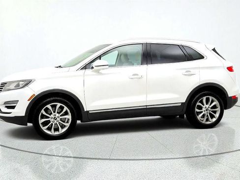 Used 2016 Lincoln MKC Select w/ Select Plus Package AWD/4WD image 8