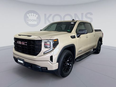 Used 2023 GMC Sierra 1500 Elevation image 1