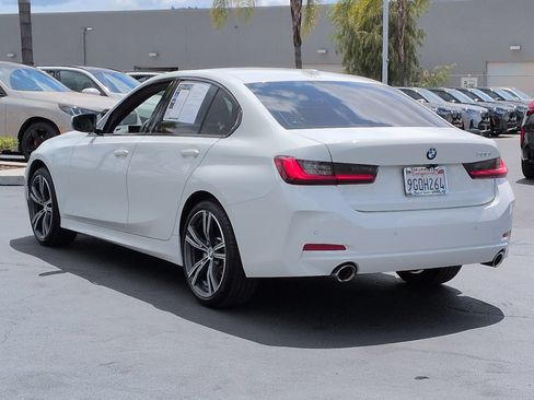 Used 2023 BMW 330i Sedan w/ Convenience Package RWD image 7