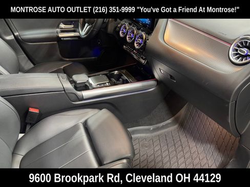 Used 2021 Mercedes-Benz GLA 250 4MATIC image 48