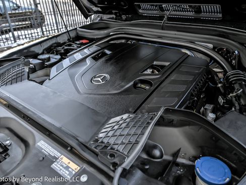 Used 2024 Mercedes-Benz G 550 image 19