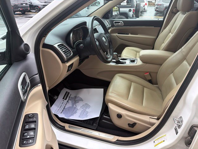 Certified 2021 Jeep Grand Cherokee Limited w/ Trailer Tow Group IV AWD/4WD image 28