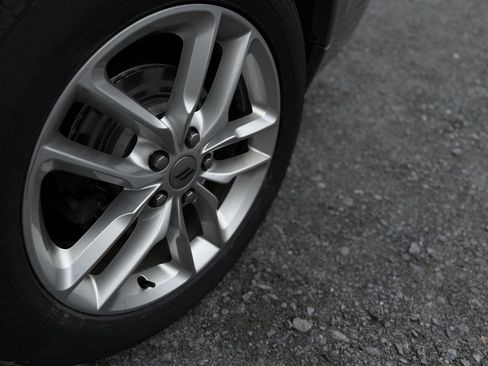 Used 2022 Dodge Durango GT image 11