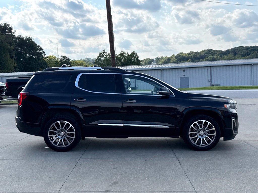 Used 2022 GMC Acadia Denali w/ Denali Ultimate Package AWD/4WD image 19