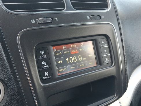 Used 2019 Dodge Journey SE w/ Premium Group FWD image 28