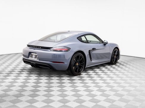Certified 2024 Porsche 718 Cayman image 7