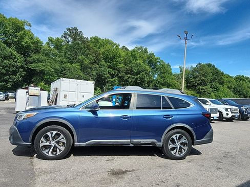 Used 2020 Subaru Outback Limited AWD/4WD image 2