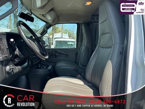 Used 2020 Chevrolet Express 2500 w/ Driver Convenience Package RWD image 16