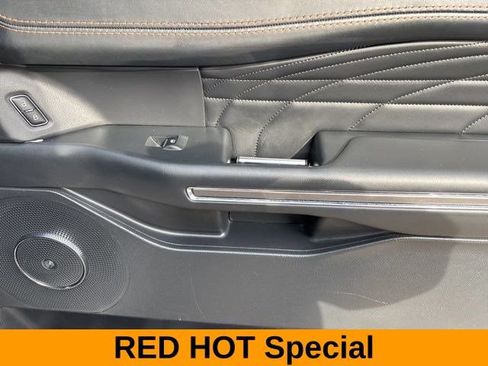Used 2023 Ford Expedition Max Platinum AWD/4WD image 45
