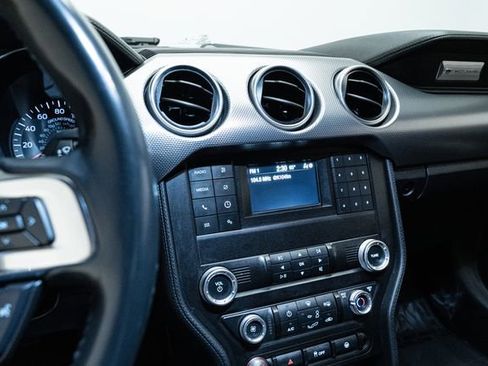 Used 2021 Ford Mustang GT w/ Black Accent Package RWD image 25