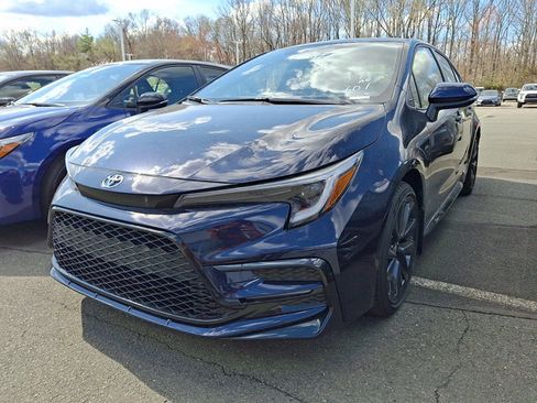 New 2026 Toyota Corolla SE image 3