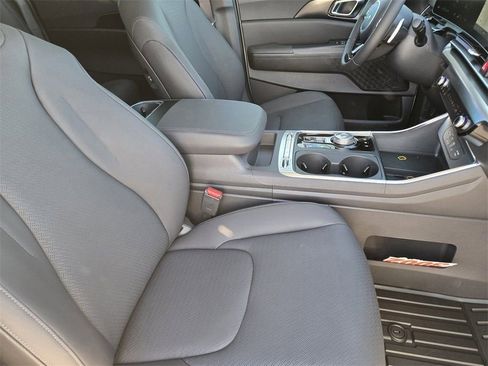 New 2026 Kia Carnival SX Prestige image 10