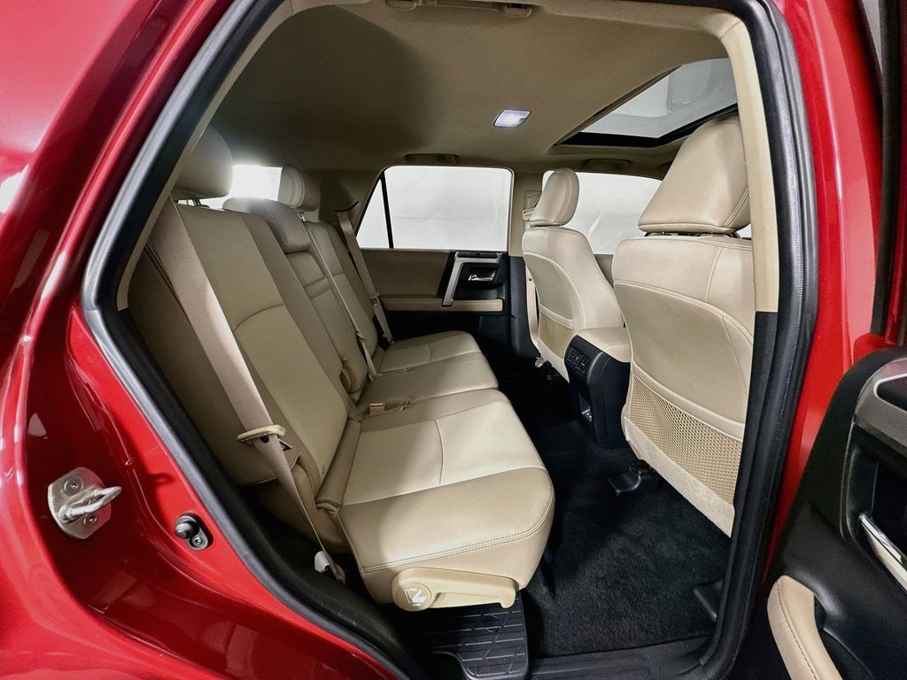 Used 2024 Toyota 4Runner SR5 Premium w/ Moonroof Package RWD image 27