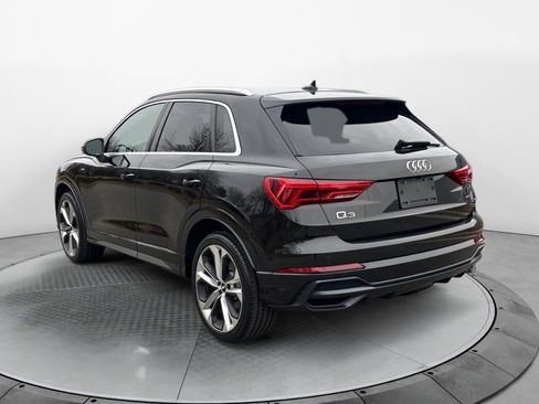 Used 2020 Audi Q3 2.0T Premium Plus w/ Premium Plus Package image 5